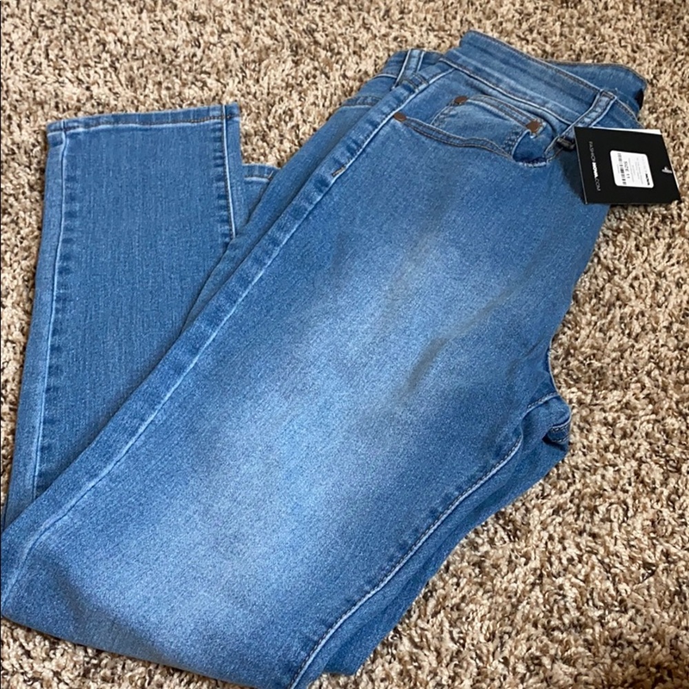 NWT Fashion Nova Skinny Jeans